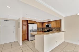 5600 Condominium, 5600 Collins Ave #14e, Miami, FL 33140, Sold 03/02/21