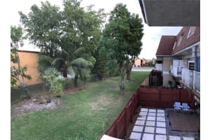 300 NW 107th Ave # 204, Miami, FL 33172, Sold 05/07/21