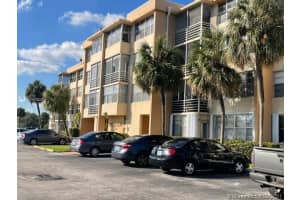 2741 Taft St, Hollywood, FL 33020, Sold 03/22/21