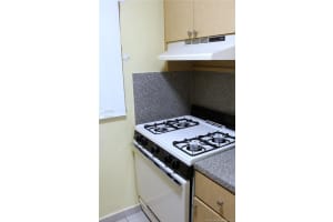 1655 W 44th Pl, Hialeah, FL 33012, Sold 02/12/21