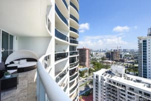17201 Collins Ave, Sunny Isles Beach, FL 33160, Sold 02/24/21