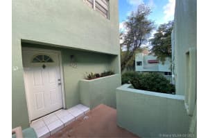 11123 NW 7th St, Miami, FL 33172, Sold 07/01/21
