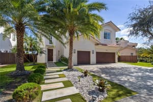 6923 NW 113th Pl, Doral, FL 33178, Sold 02/22/21