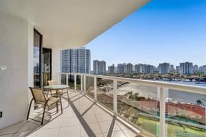 3640 Yacht Club Dr, Aventura, FL 33180, Sold 06/01/21