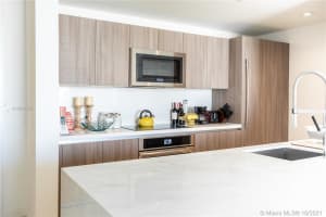 401 N Birch Rd, Fort Lauderdale, FL 33304, Sold 11/30/21