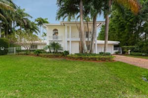 1600 W 27th St, Miami Beach, FL 33140, Sold 05/03/21