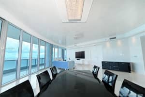 5959 Collins Ave, Miami, FL 33140, Sold 03/26/21