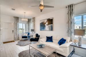 851 SE 16th Ct, Homestead, FL 33034, Sold 04/30/21