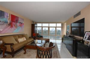 3375 N Country Club Dr, Miami, FL 33180, Sold 03/26/21