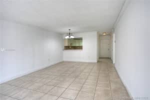 6980 NW 186th St, Hialeah, FL 33015, Sold 02/22/21