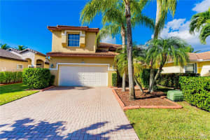 1242 NW 192nd Ln, Pembroke Pines, FL 33029, Sold 02/26/21