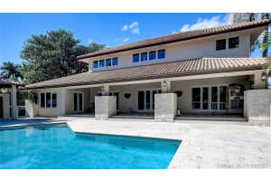 7125 Los Pinos Blvd, Coral Gables, FL 33143, Sold 05/07/21