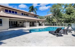 7125 Los Pinos Blvd, Coral Gables, FL 33143, Sold 05/07/21