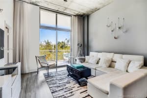 2001 Meridian Ave, Miami Beach, FL 33139, Sold 04/15/21