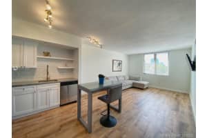 2630 SW 28th St, Coral Gables, FL 33133, Sold 05/04/21