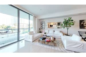 3250 NE 188th St, Aventura, FL 33180, Sold 05/17/21