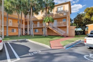 6215 SW Kendale Lakes Cir, Miami, FL 33183, Sold 05/11/21