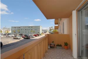 1601 S Ocean Dr, Hollywood, FL 33019, Sold 03/30/22