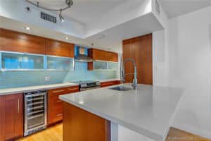 1621 Bay Rd, Miami Beach, FL 33139, Sold 05/28/21