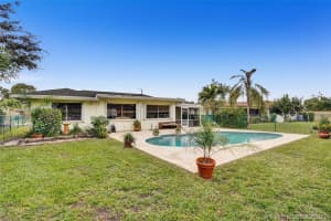 6490 NW 90th Ave, Tamarac, FL 33321, Sold 02/05/21