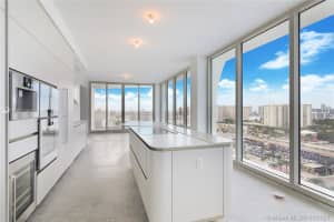 16901 Collins Ave, Sunny Isles Beach, FL 33160, Sold 02/04/21