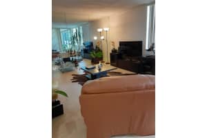 20441 NE 30th Ave, Aventura, FL 33180, Sold 08/30/21