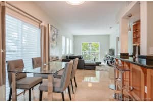1040 10th St, Miami Beach, FL 33139, Sold 04/13/21