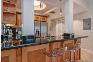 1040 10th St, Miami Beach, FL 33139, Sold 04/13/21