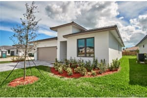 2920 SE 3rd St, Homestead, FL 33033, Sold 02/24/21
