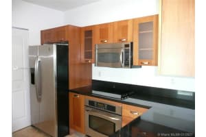 186 SE 12th Terrace, Miami, FL 33131, Sold 04/15/21