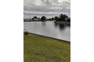 8510 NW 59th St, Tamarac, FL 33321, Sold 04/16/21