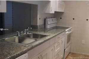 350 Grapetree Dr, Key Biscayne, FL 33149, Sold 04/30/21