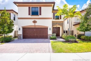 10080 NW 86th Terrace, Doral, FL 33178, Sold 02/19/21