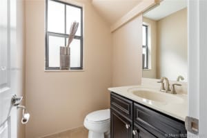 10080 NW 86th Terrace, Doral, FL 33178, Sold 02/19/21