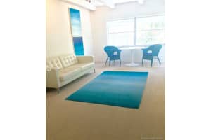 325 Ocean Dr, Miami Beach, FL 33139, Sold 02/22/21