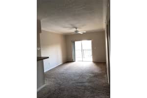 101 SW 117th Ave, Pembroke Pines, FL 33025, Sold 04/16/21