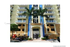 5077 NW 7th St, Miami, FL 33126, Sold 04/30/21