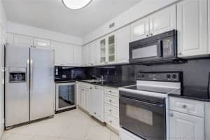 6770 Indian Creek Dr #14b, Miami, FL 33141, Sold 04/15/21