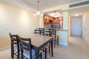 1020 Meridian Ave, Miami Beach, FL 33139, Sold 07/02/21