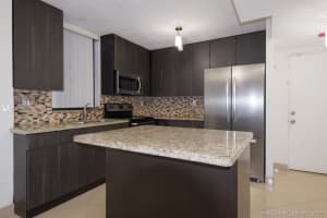 18000 NW 68th Ave #117a, Hialeah, FL 33015, Sold 02/22/21