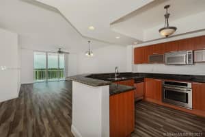 14951 Royal Oaks Ln, North Miami Beach, FL 33181, Sold 05/31/22