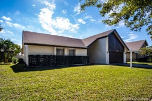 NW 25th St, Pembroke Pines, FL 33026, Sold 03/11/21