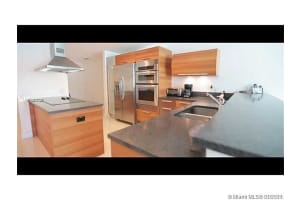 2950 NE 188th St, Miami, FL 33180, Sold 05/12/21