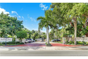 6884 N Kendall Dr APT C401, Pinecrest, FL 33156, Sold 02/18/21
