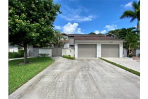 10007 NW 52nd Terrace, Doral, FL 33178, Sold 01/27/21