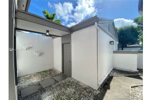 10007 NW 52nd Terrace, Doral, FL 33178, Sold 01/27/21