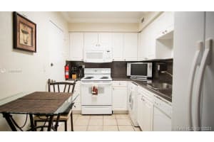 2501 S Ocean Dr, Hollywood, FL 33019, Sold 09/10/21