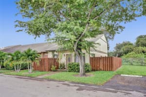 21130 NE 4th Ct, Miami, FL 33179, Sold 02/25/21
