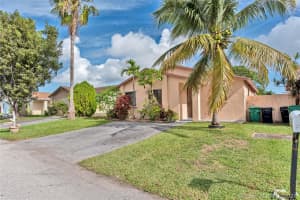 25121 SW 125th Ct, Homestead, FL 33032, Sold 03/18/21