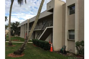 8527 Old Country Manor, Davie, FL 33328, Sold 03/01/21